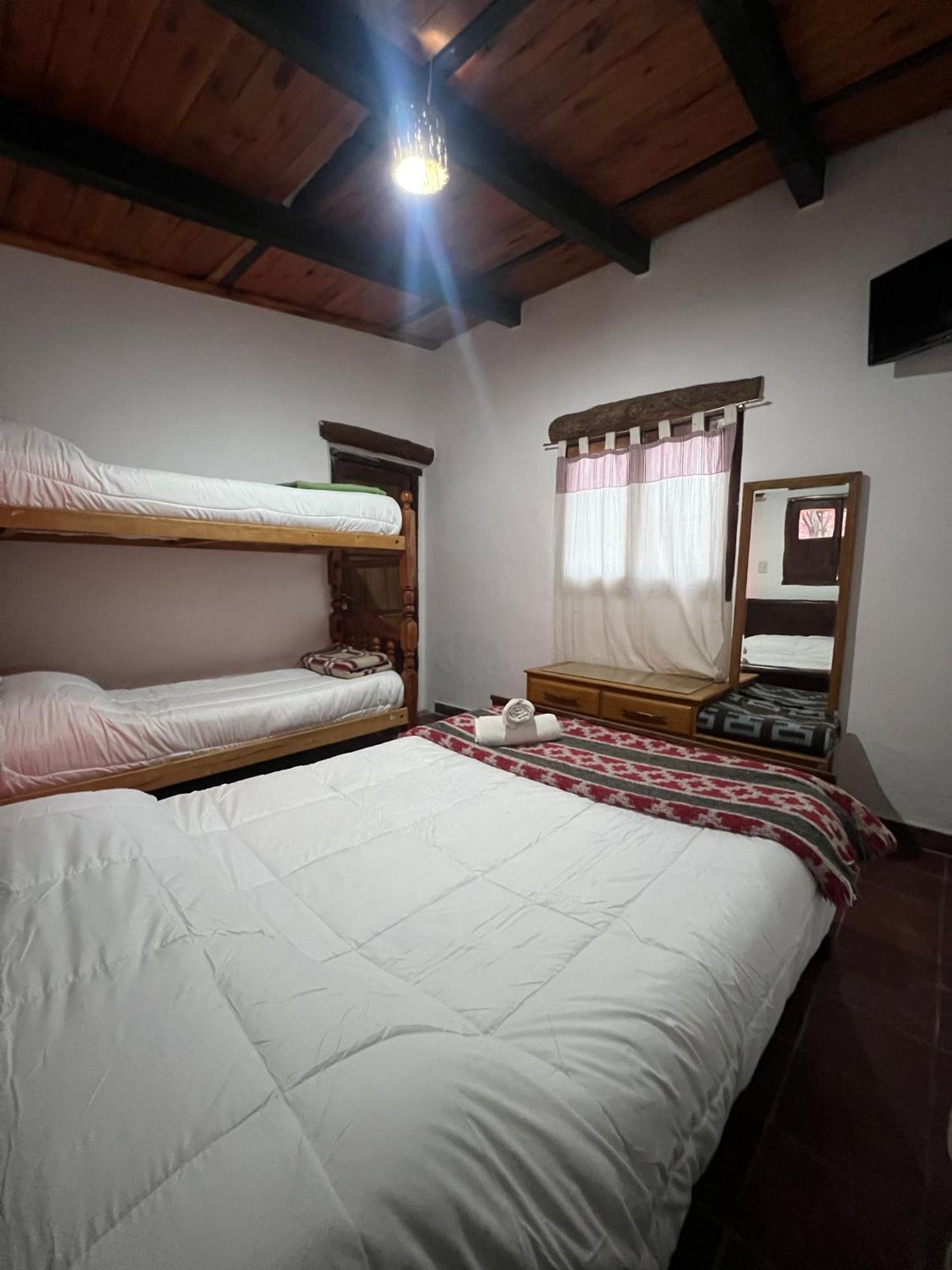 Hostal Tierra Andina Cafayate Exteriör bild