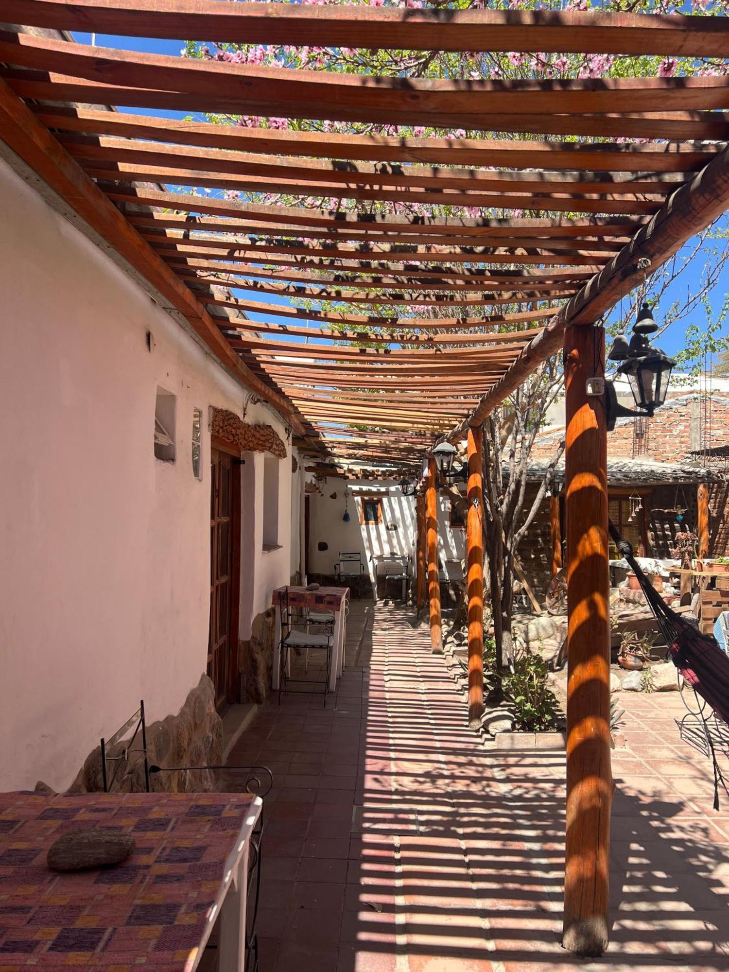 Hostal Tierra Andina Cafayate Exteriör bild