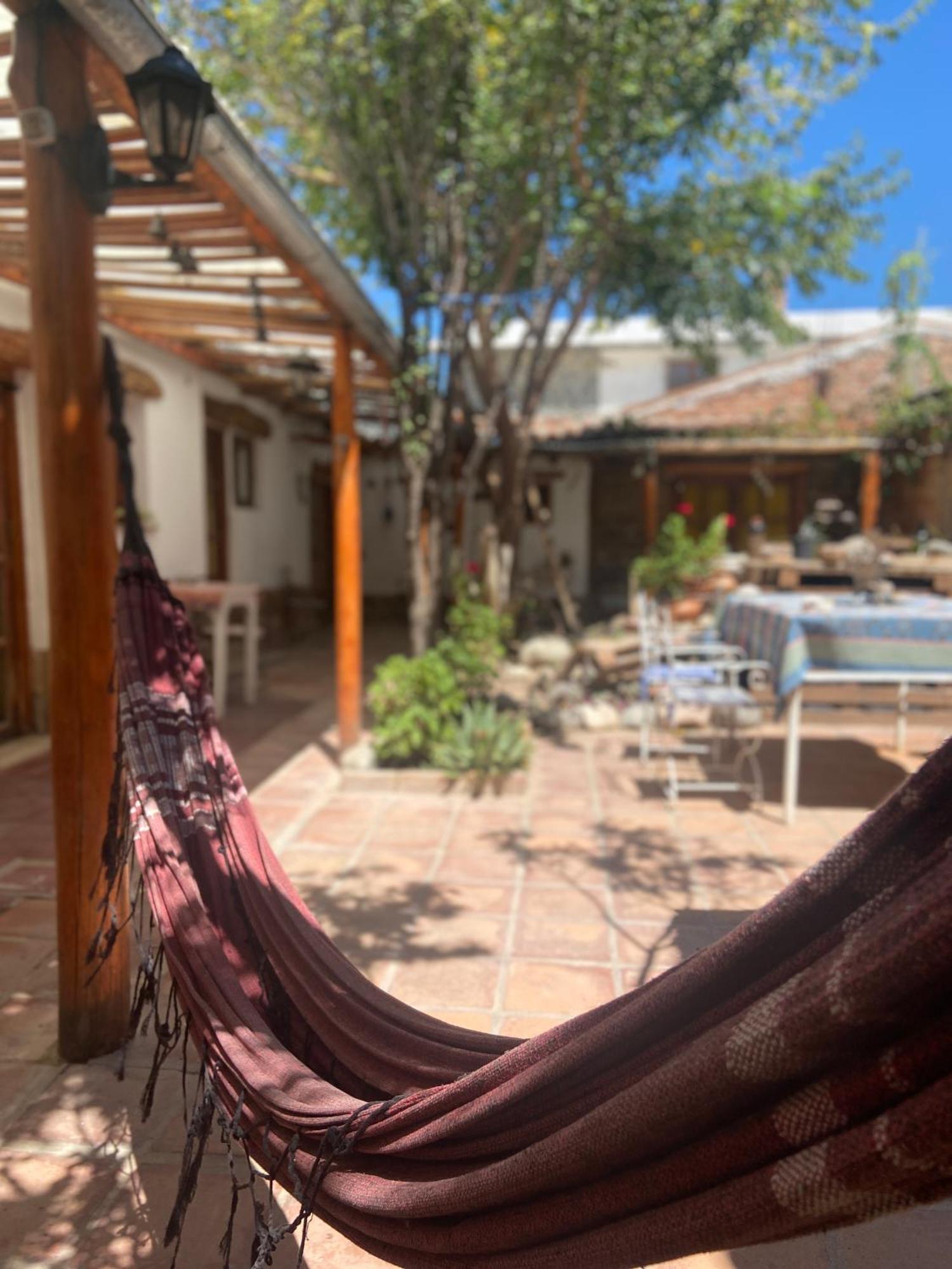 Hostal Tierra Andina Cafayate Exteriör bild